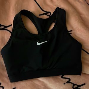 Nike sports bra brand new condition